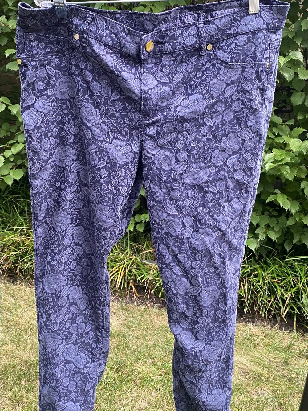 New York & Company Unique Women’s Blue Floral Jean Pants Ankle Denim